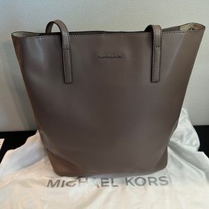 Michael Kors Emry tote
